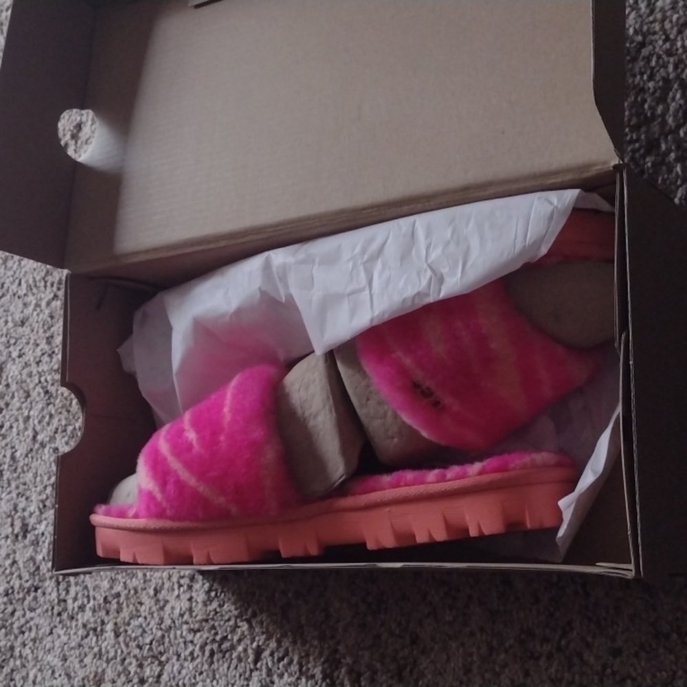 Ugg slippers